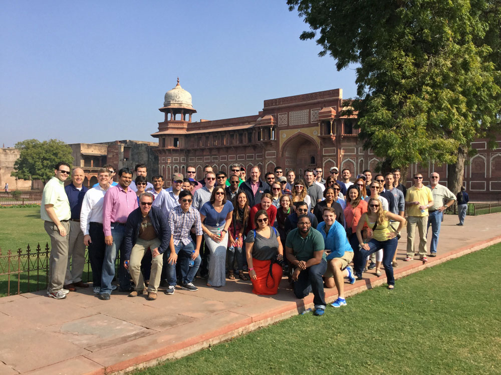 Mug Kontrakt tvetydigheden Darden MBA, EMBA and GEMBA students study in Bangalore, Mumbai and New  Delhi - Global Voices of Darden
