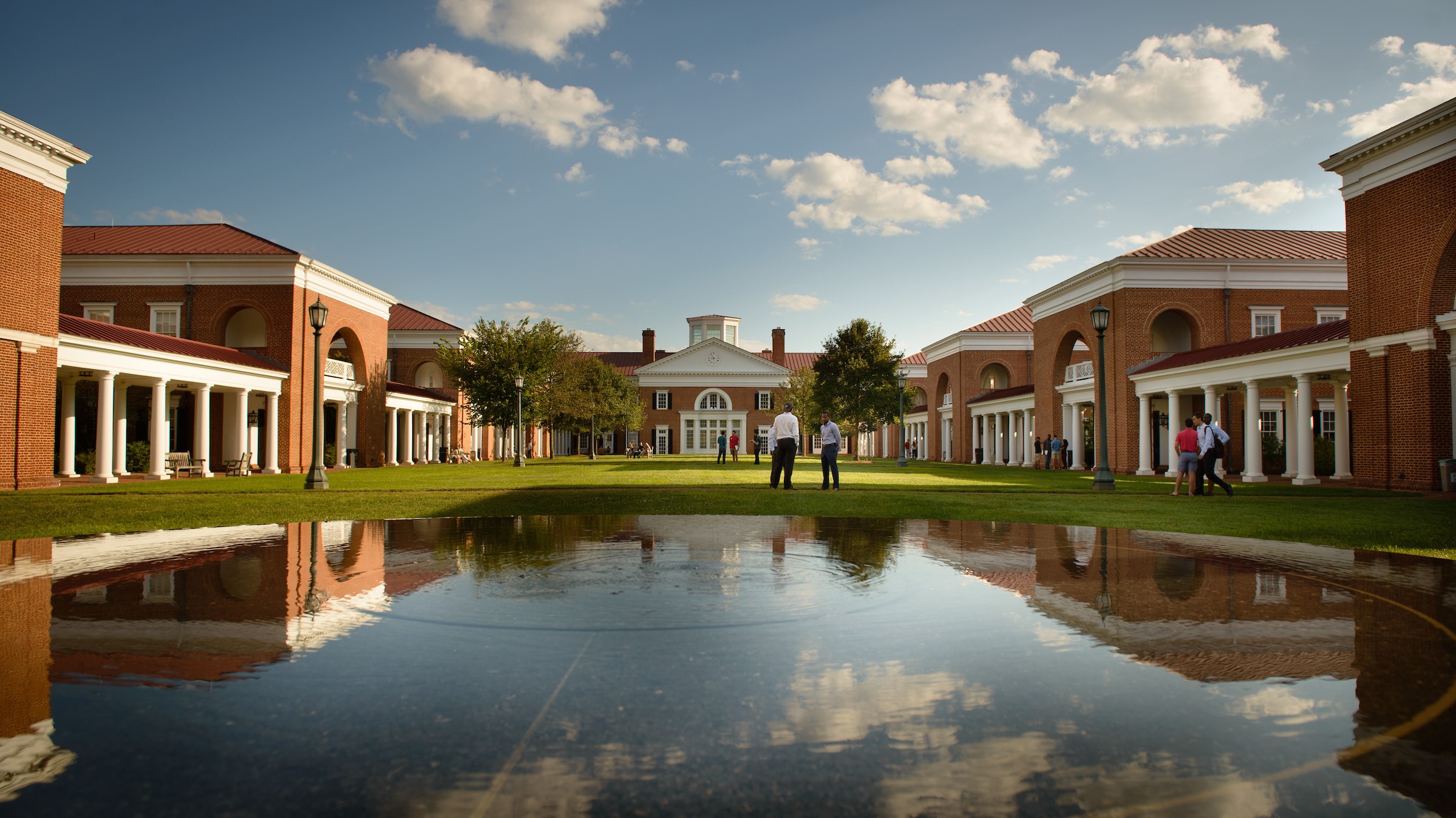 darden-ranks-no-3-for-graduate-compensation