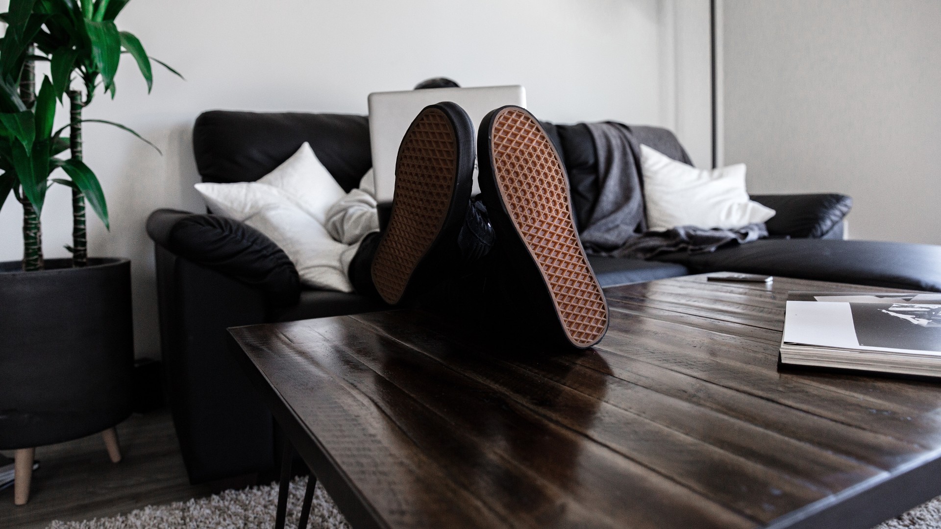 stay-remotely-connected-with-darden-admissions