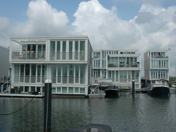 Floating Homes in Holland