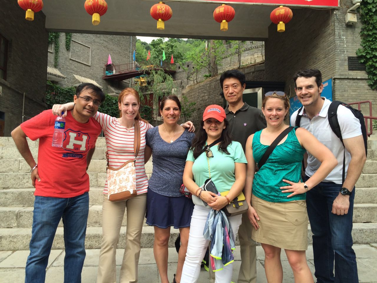 GEMBA students with Darden Professor Dennis Yang at the Great Wall