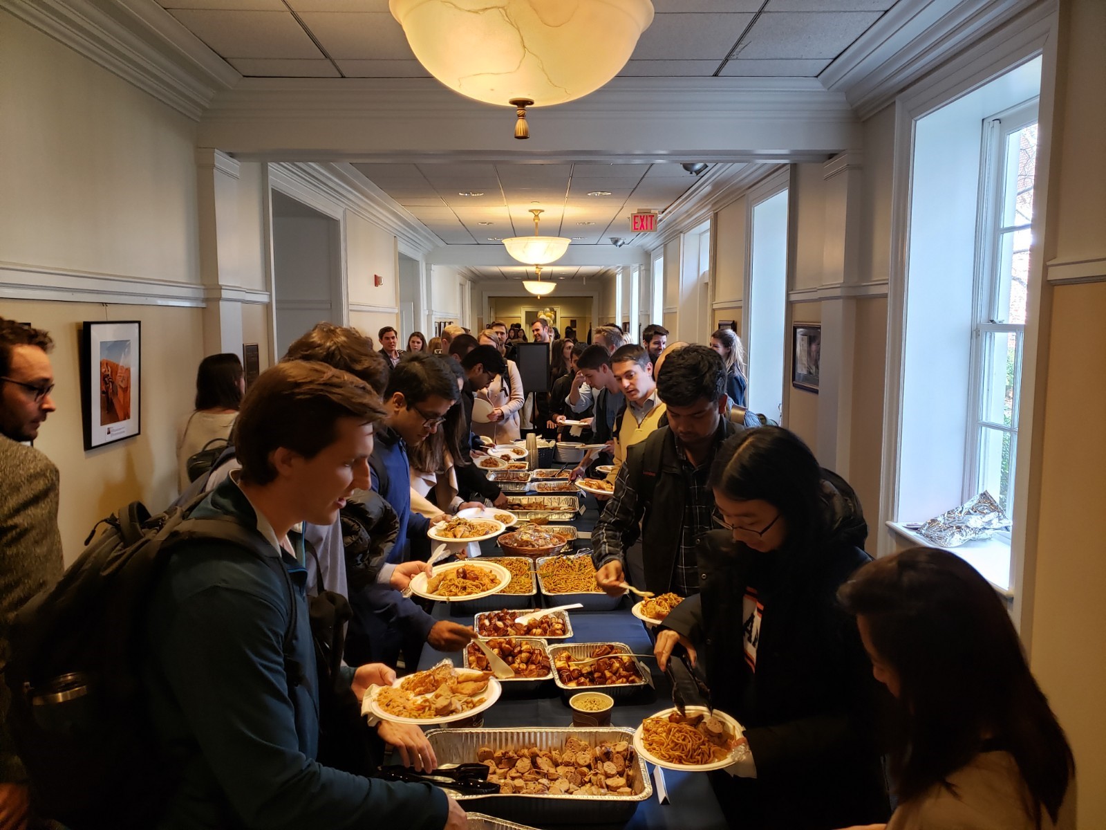 first-year-students-meet-greet-darden-worldwide-course-classmates